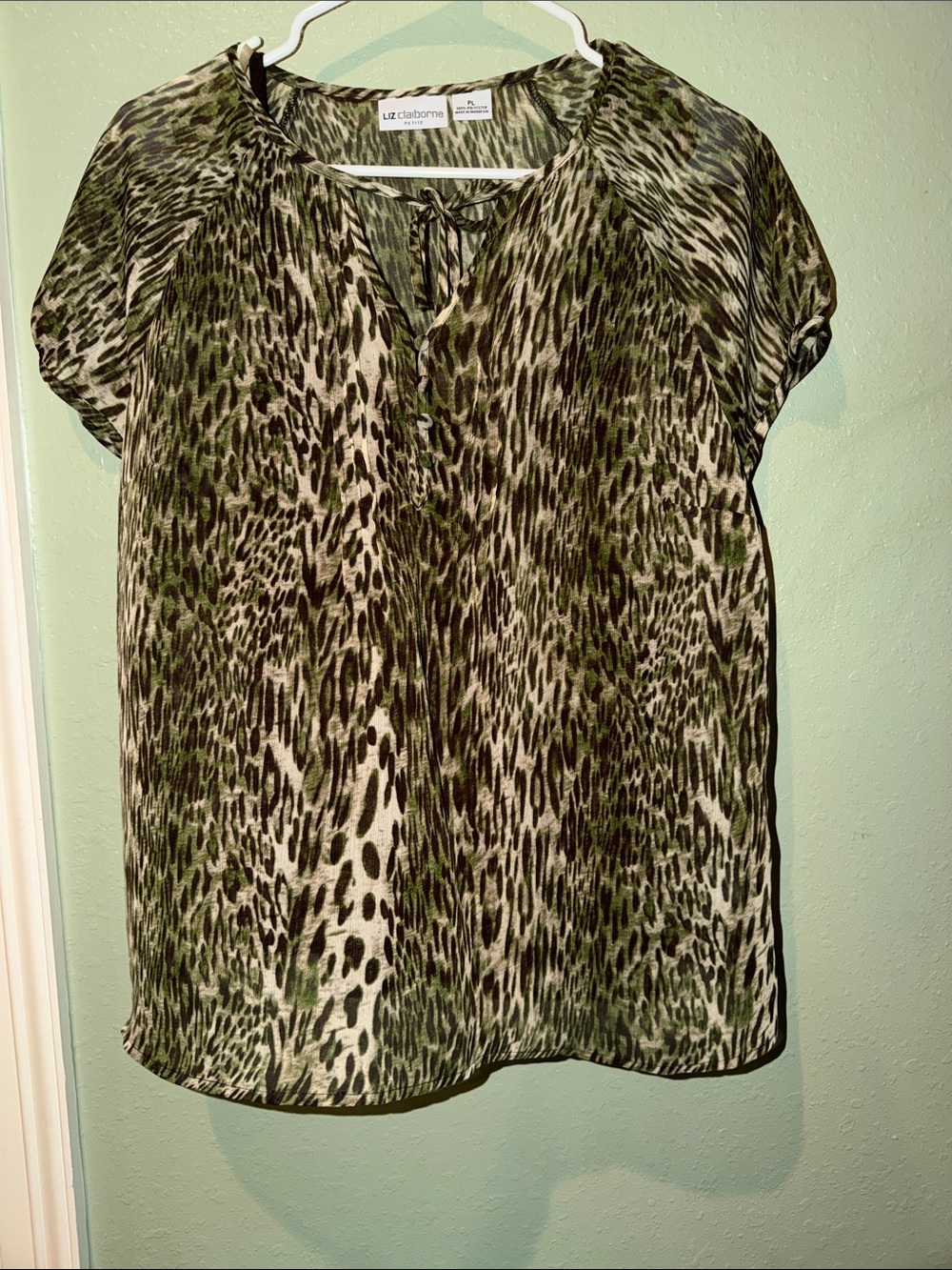 Liz Claiborne Olive and Cream Animal Print Tie-Neck Blouse PL NWT $40